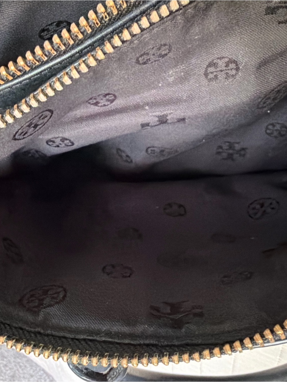 Tory Burch - Black Pebbled Leather Satchel with Gold Hardware - Picture 10 of 15